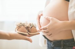 试管婴儿移植后放屁是怎么回事呢？